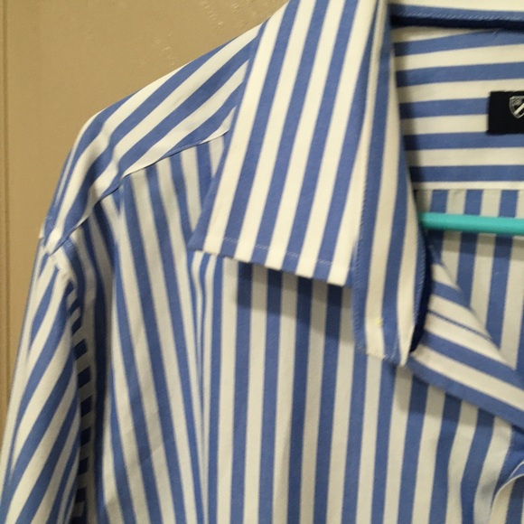 Cremieux Classics Daniel Cremieux 100% Cotton Striped Dress Shirt SZ XL. - Picture 2 of 10